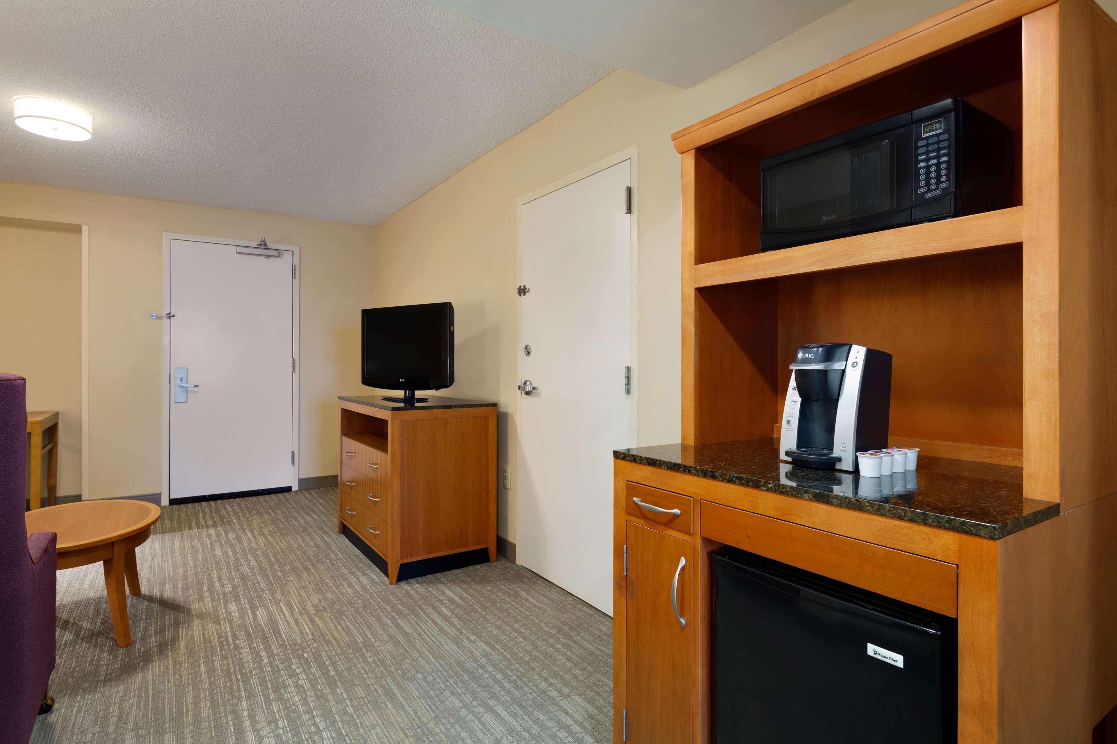 Hilton Garden Inn Fredericksburg Extérieur photo